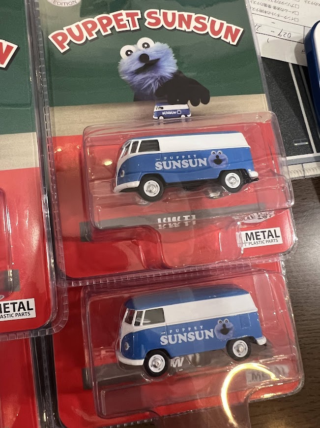 PUPPET SUNSUNミニカー